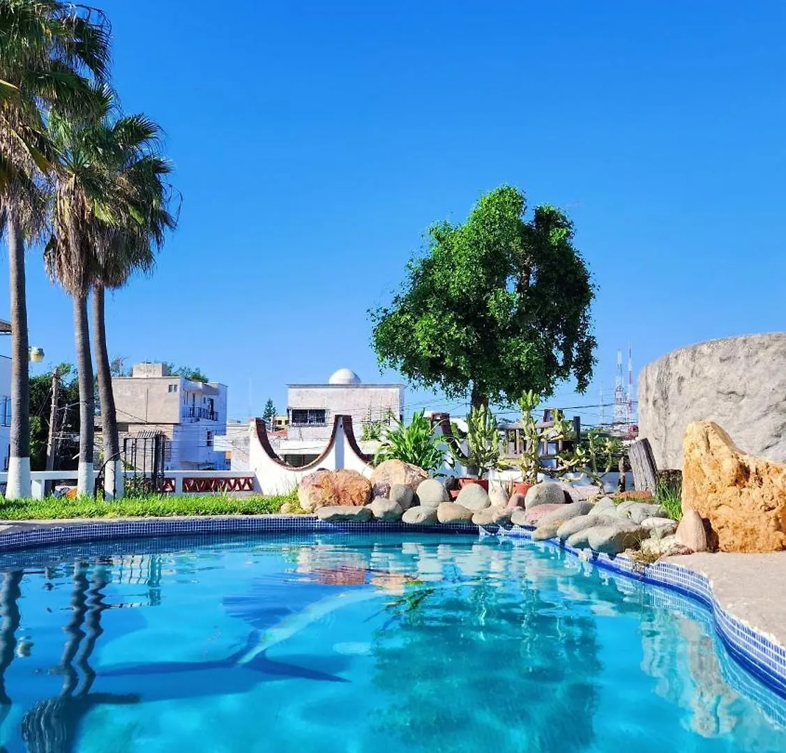 Hill House Mazatlan - Bed & Breakfast Mexico