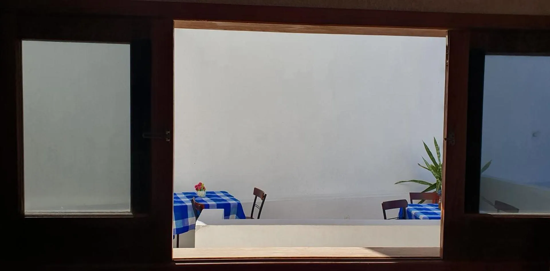 Hill House Mazatlan - Bed & Breakfast